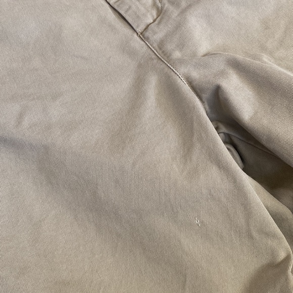 Vineyard Vines Khaki Pants - Picture 3 of 5